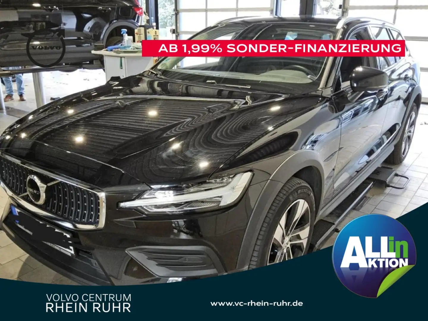 Volvo V60 Cross Country B4 AWD Plus+STNDHZ+AHK+RFK Schwarz - 1