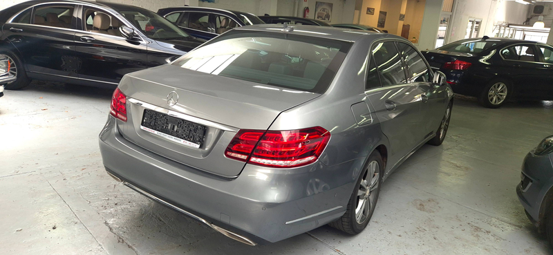 Mercedes-Benz E 200 E 200 CDI   12 MOIS GARANTIE — photo 6