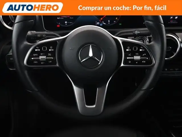 Mercedes-Benz A view 25