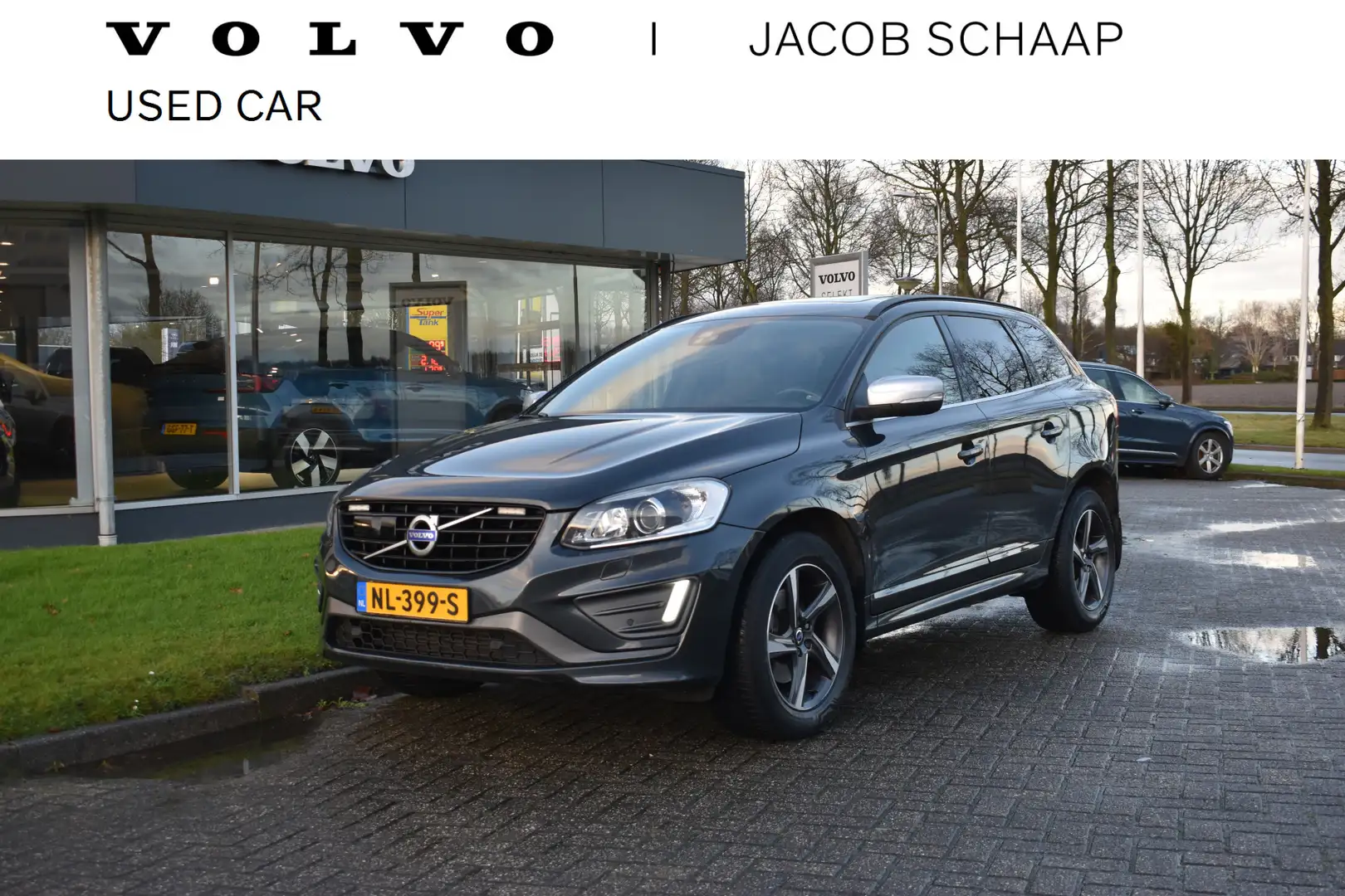 Volvo XC60 D4 190PK AWD Automaat R-Design | Standkachel | 5-C Gris - 1