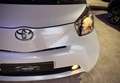 Toyota iQ 1.0 vvt-i 68cv Weiß - thumbnail 2