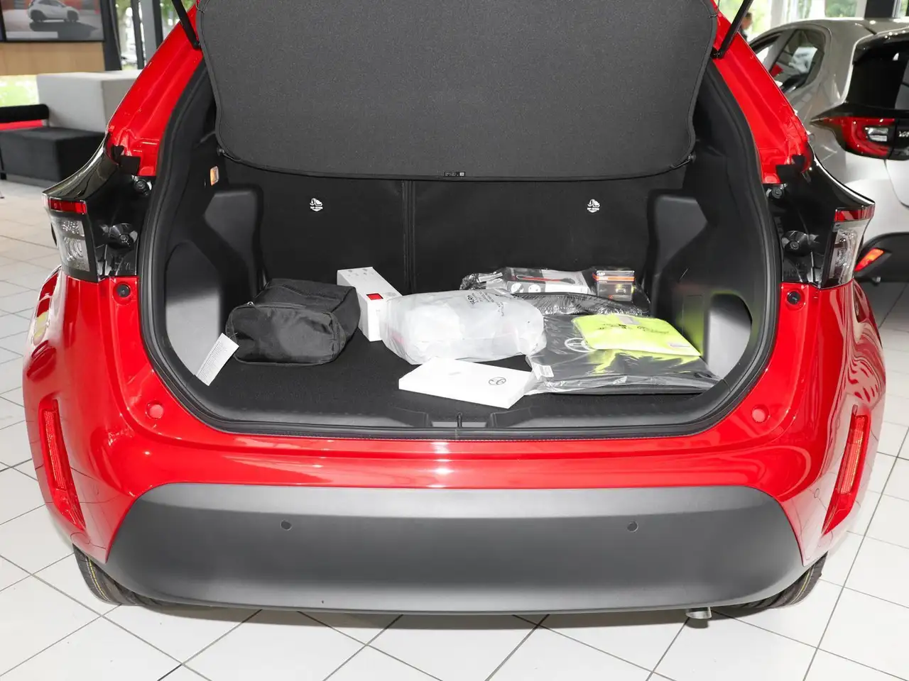 Toyota Yaris Cross Teamplayer Winter & Safety Paket 12
