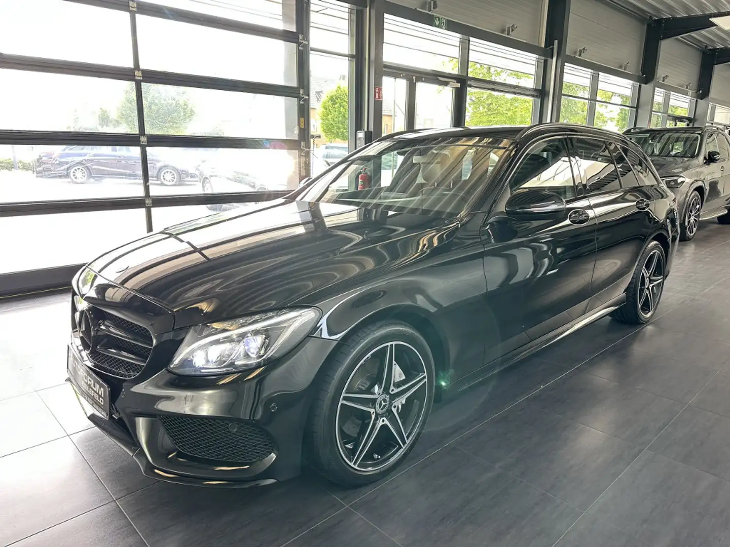 Mercedes-Benz C 220 d 4Matic T AMG|Night|AHK|Navi|LED|LM18 Noir - 2