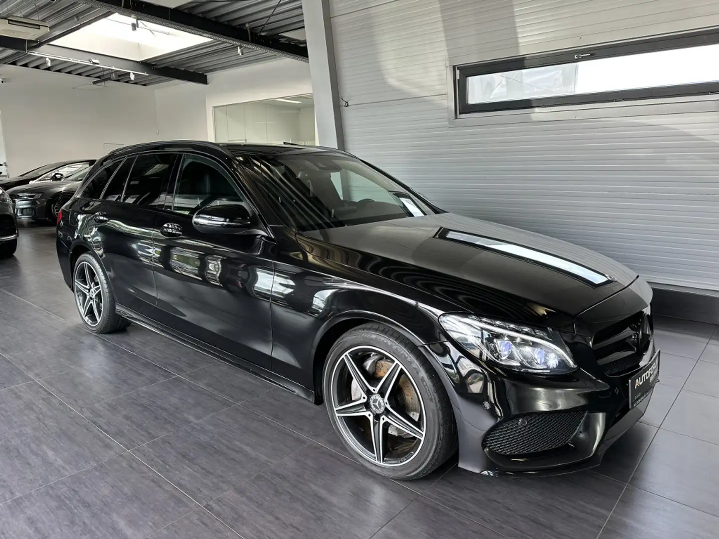 Mercedes-Benz C 220 d 4Matic T AMG|Night|AHK|Navi|LED|LM18 Noir - 1