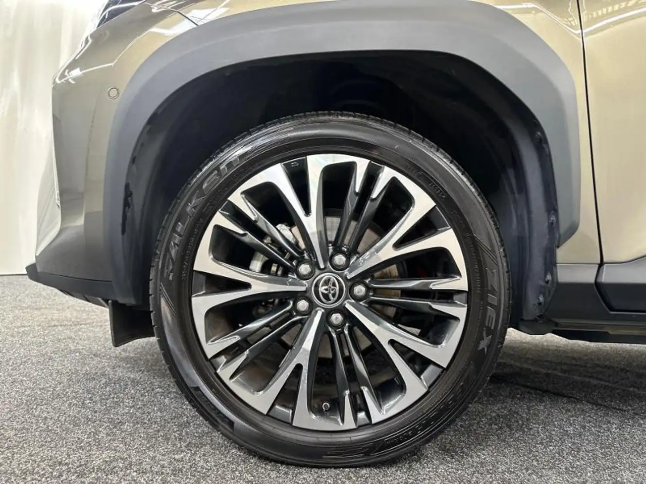 Toyota Yaris Cross 130hp HEV Elegant winter pack 360°, миниатюра 13