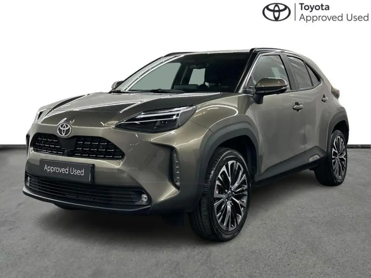 Toyota Yaris Cross 130hp HEV Elegant winter pack 360°