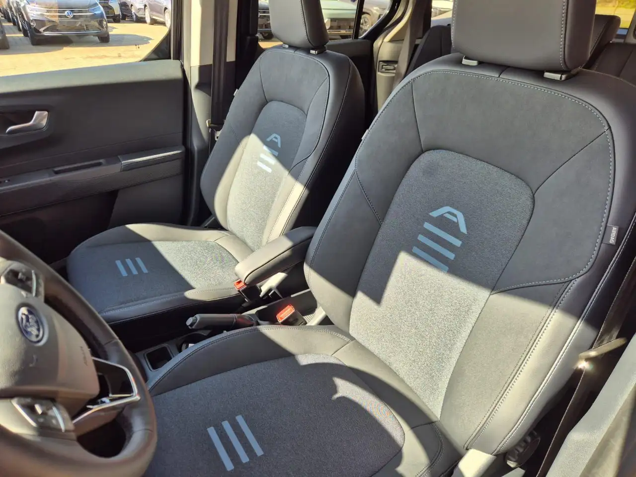 Ford Tourneo 2026 — фото 12
