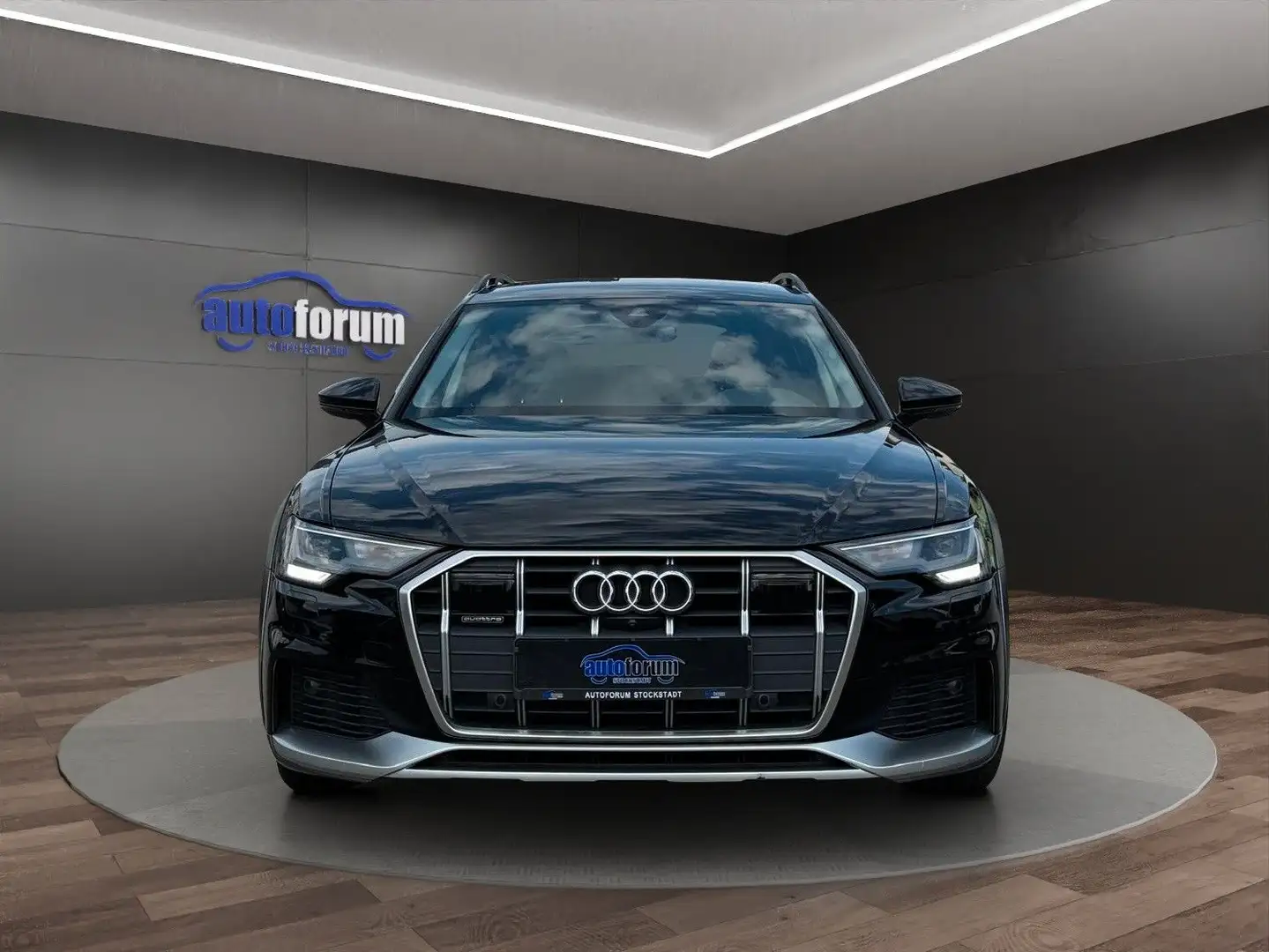 Audi A6 allroad quattro 45 TDI STANDHZNG°ACC°KAMERA Černá - 2