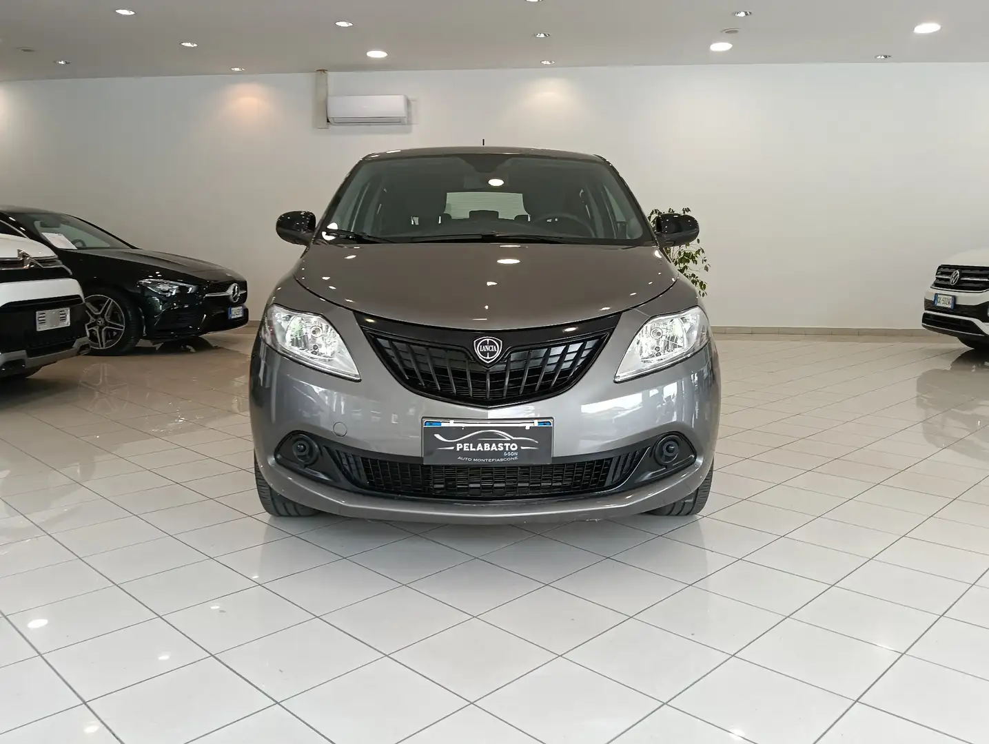 Lancia Ypsilon Ypsilon 1.0 firefly hybrid Gold s Grigio - 2