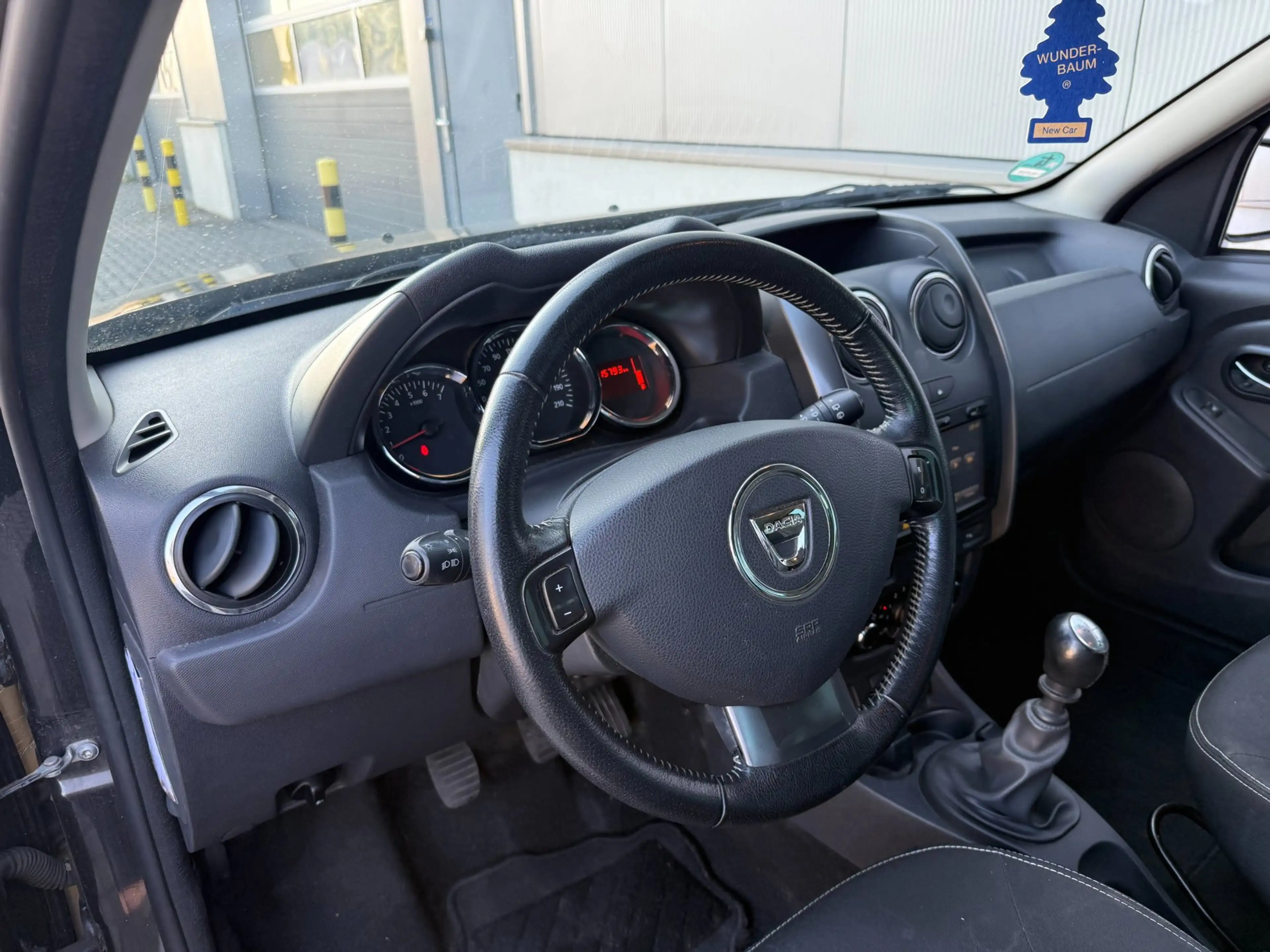 Dacia Duster 1.2 TCe 4x2 Prestige | Origineel NL | 2de eig. — photo 15