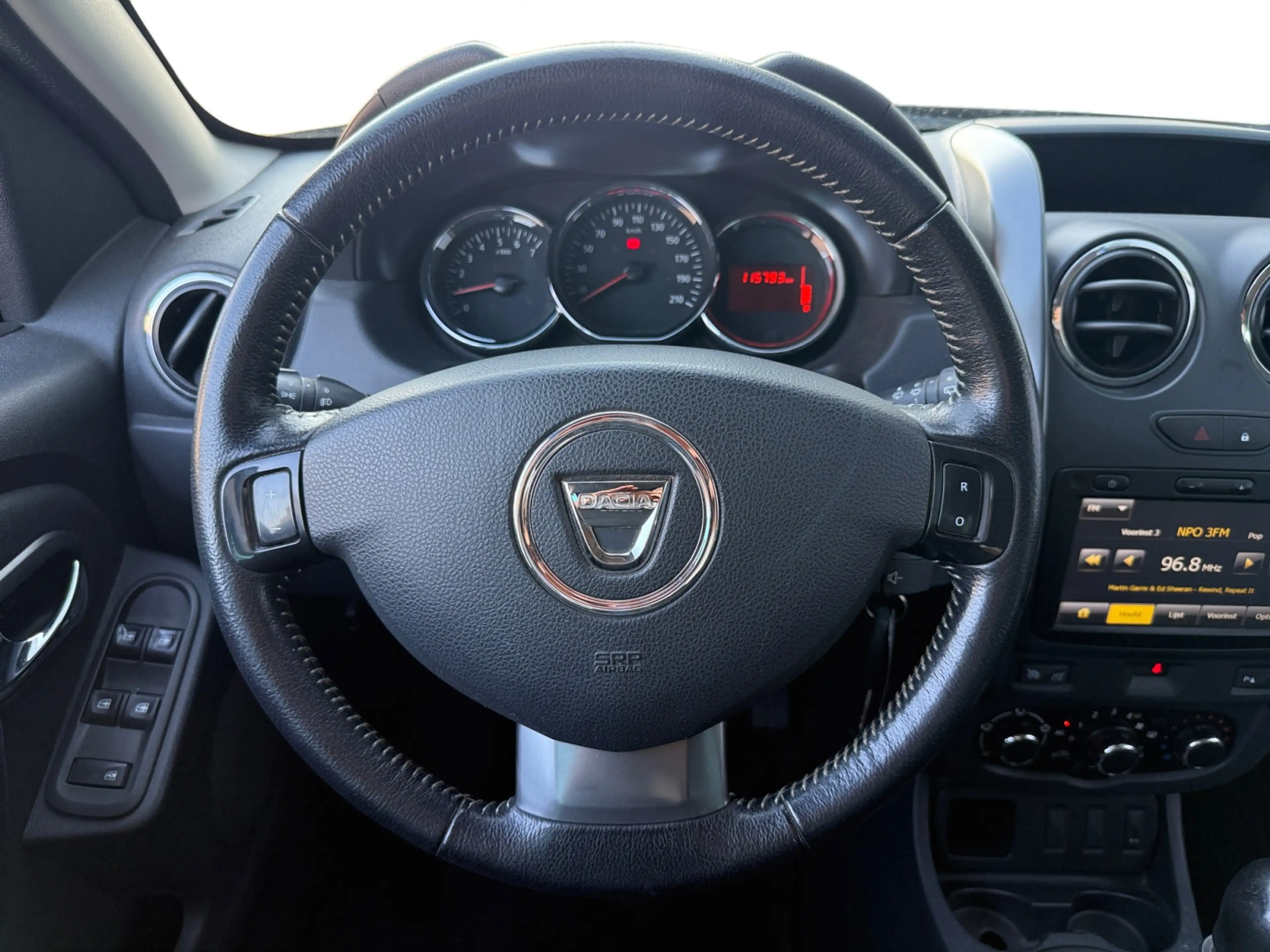 Dacia Duster 1.2 TCe 4x2 Prestige | Origineel NL | 2de eig. — photo 12