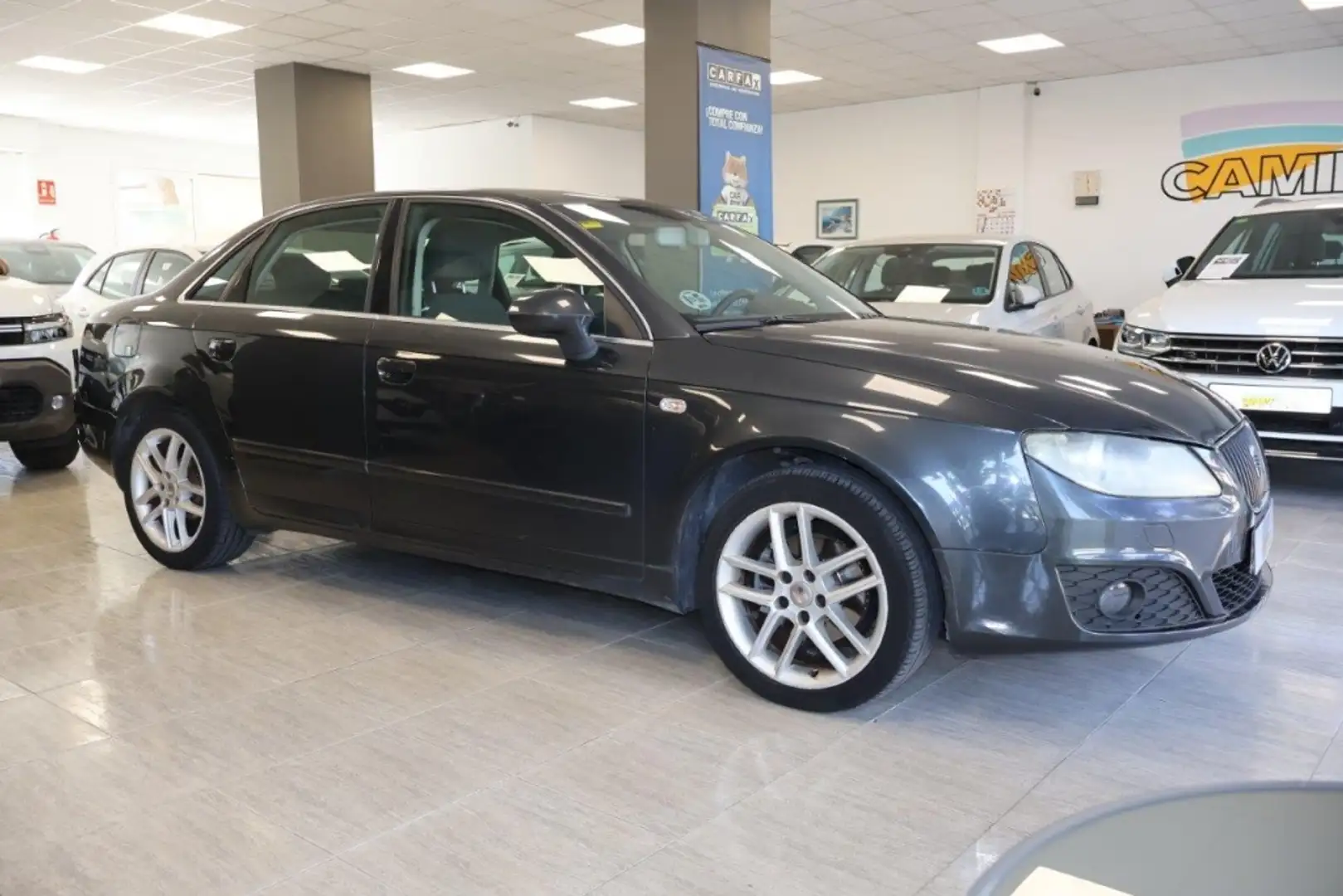 SEAT Exeo 2.0TDI CR Style Gris - 1