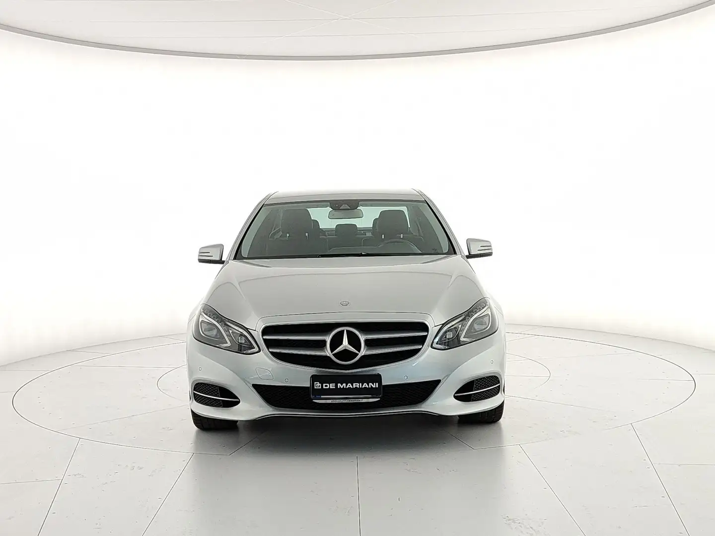 Mercedes-Benz E 250 Classe E 250 bt Premium 4matic auto E6 (Br) Silber - 2