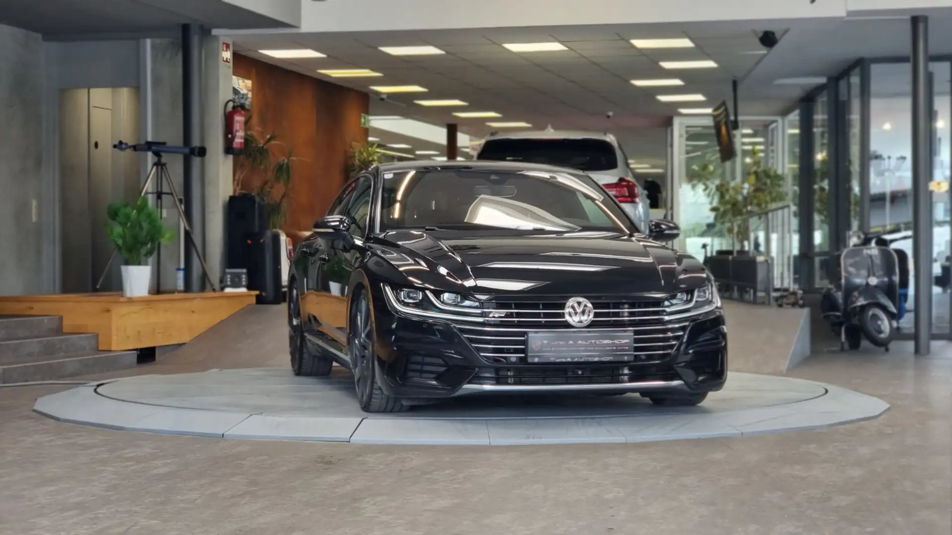 Volkswagen Arteon 2.0 TSI 4-Motion R-Line DSG *Digital-Cockpit*360°* Schwarz - 2
