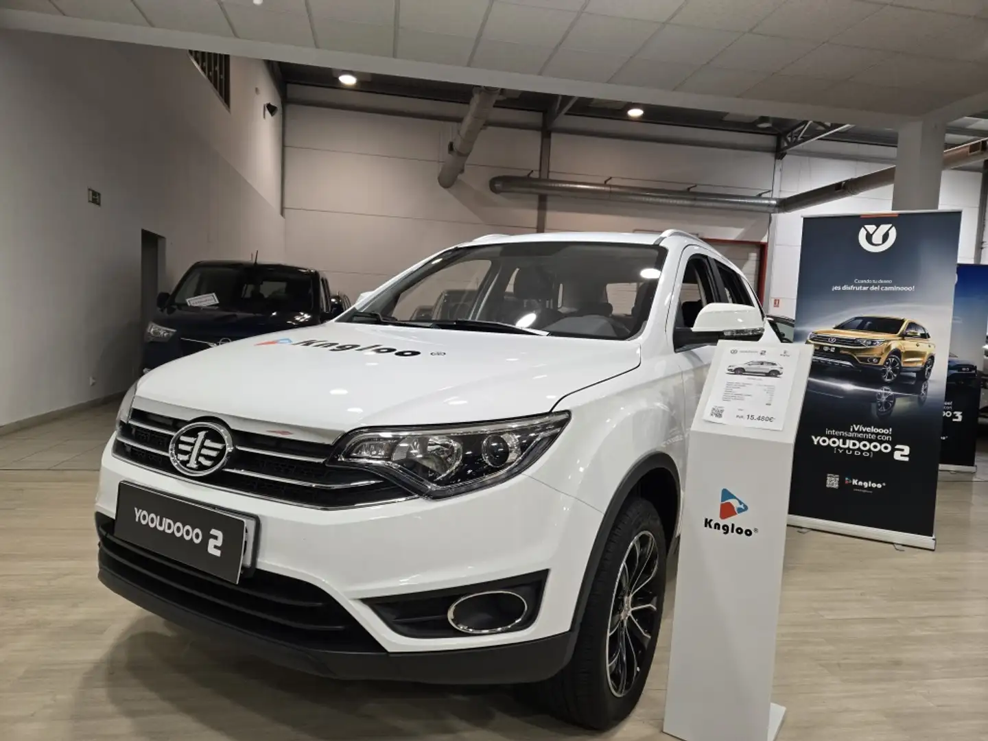 Otros Y2 1.5L Comfort Blanco - 1