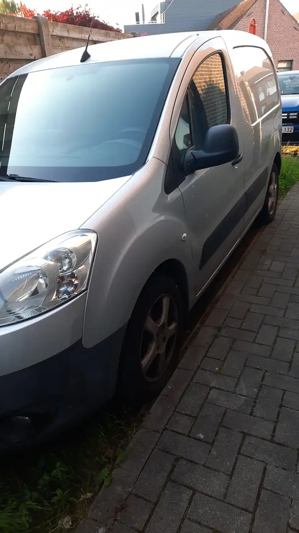 Peugeot Partner Partner 1.6 e-HDi 90 L1 FAP Stop Argent - 1