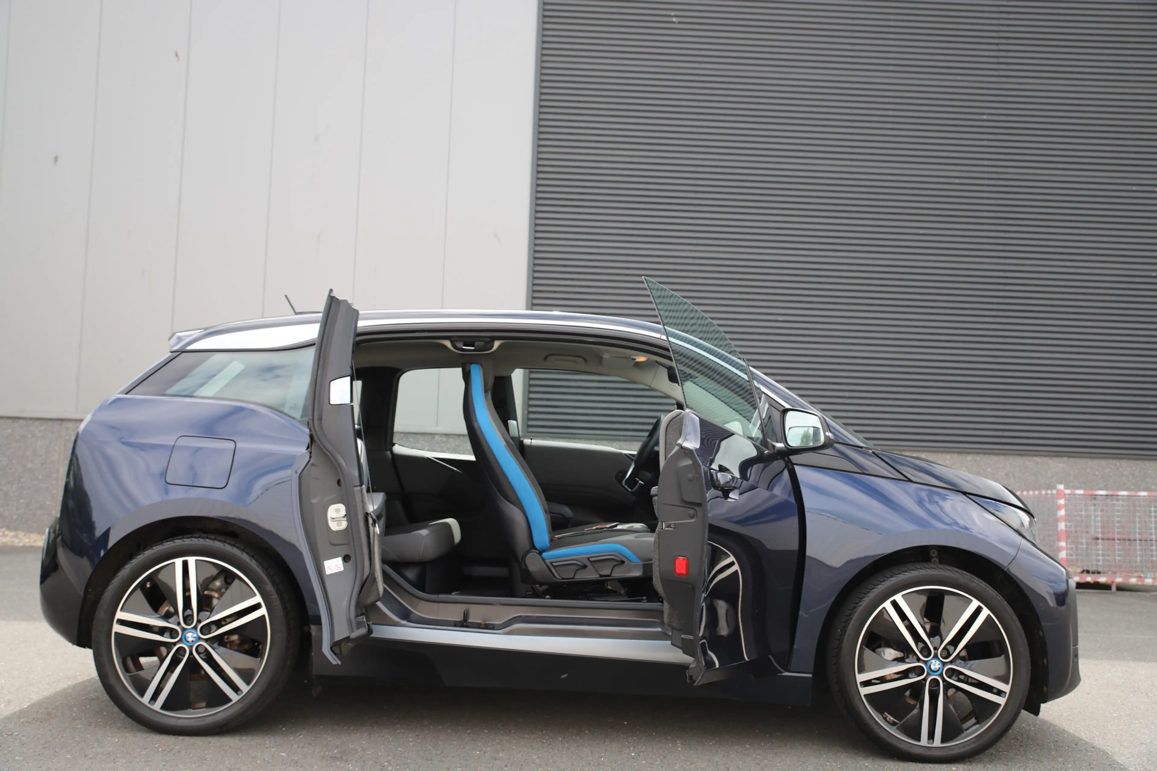 BMW i3 Executive 120Ah 42 kWh/Navi-Pro/Carplay/*14.000km* — photo 13