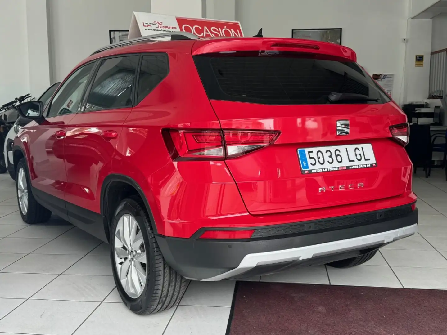 SEAT Ateca 1.6TDI CR S&S Ecomotive Reference Rosso - 2
