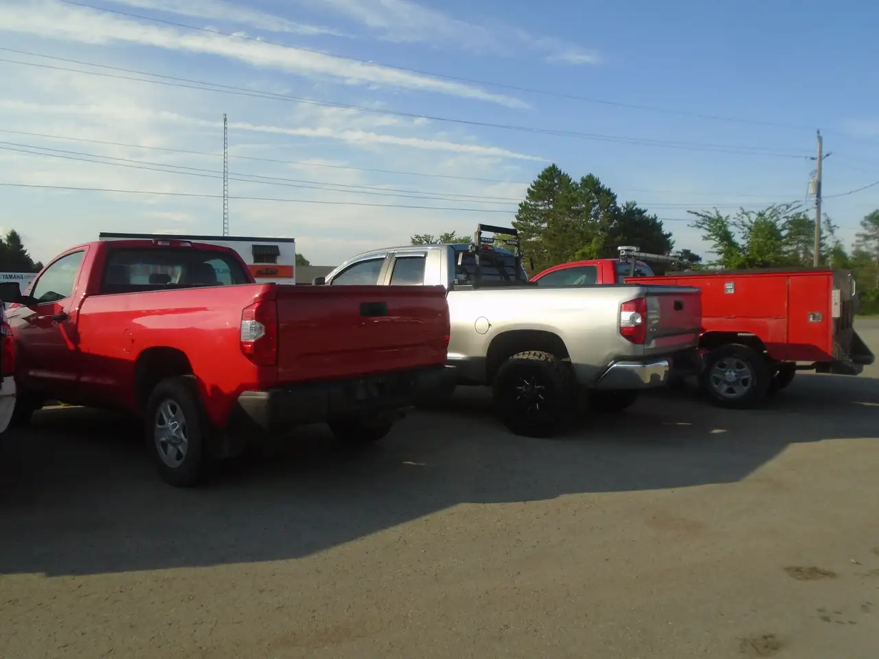Toyota Tundra снимка Toyota Tundra