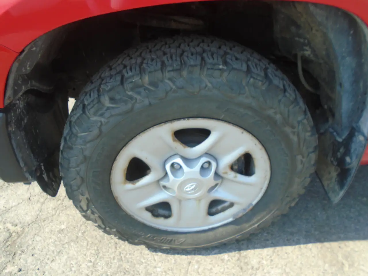 Toyota Tundra снимка Toyota Tundra