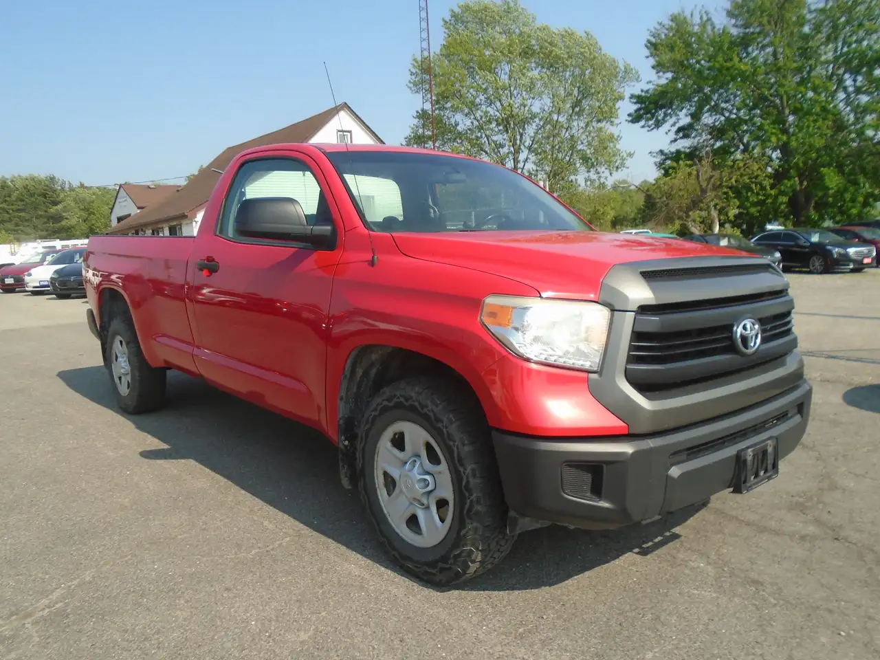 Toyota Tundra снимка Toyota Tundra
