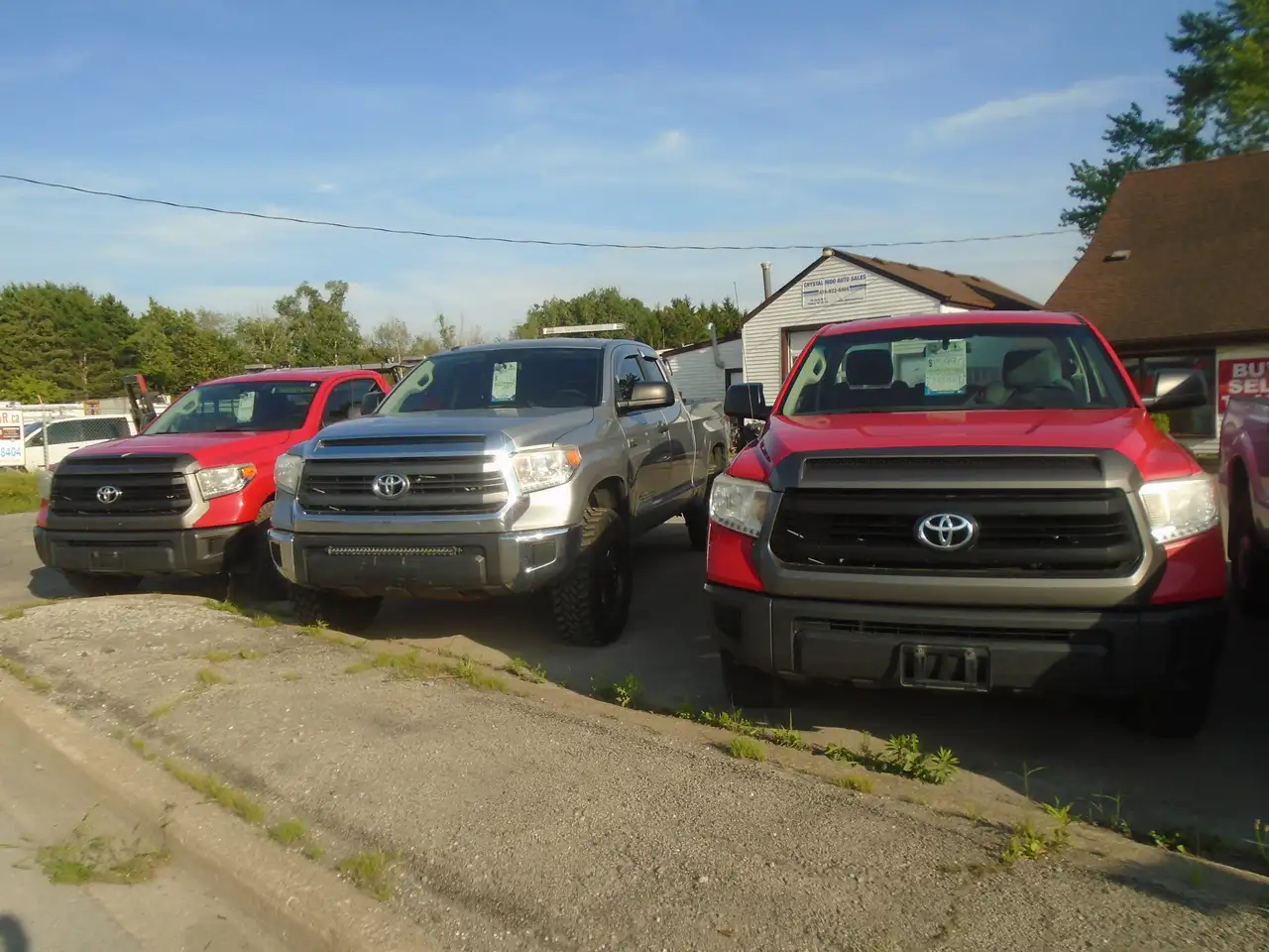 Toyota Tundra снимка Toyota Tundra