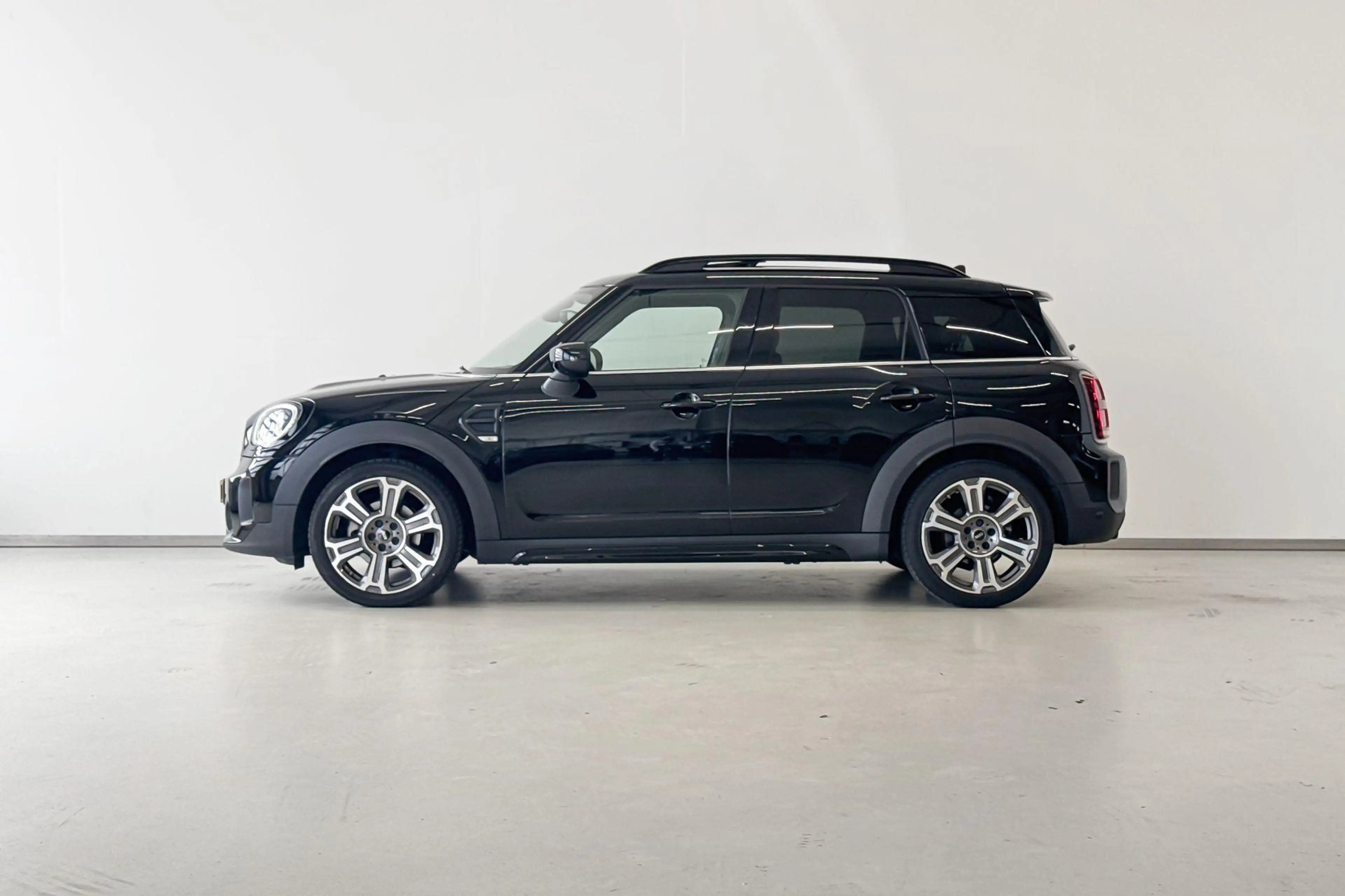 MINI Cooper Countryman Business Edition Classic Uitvoering — photo 2