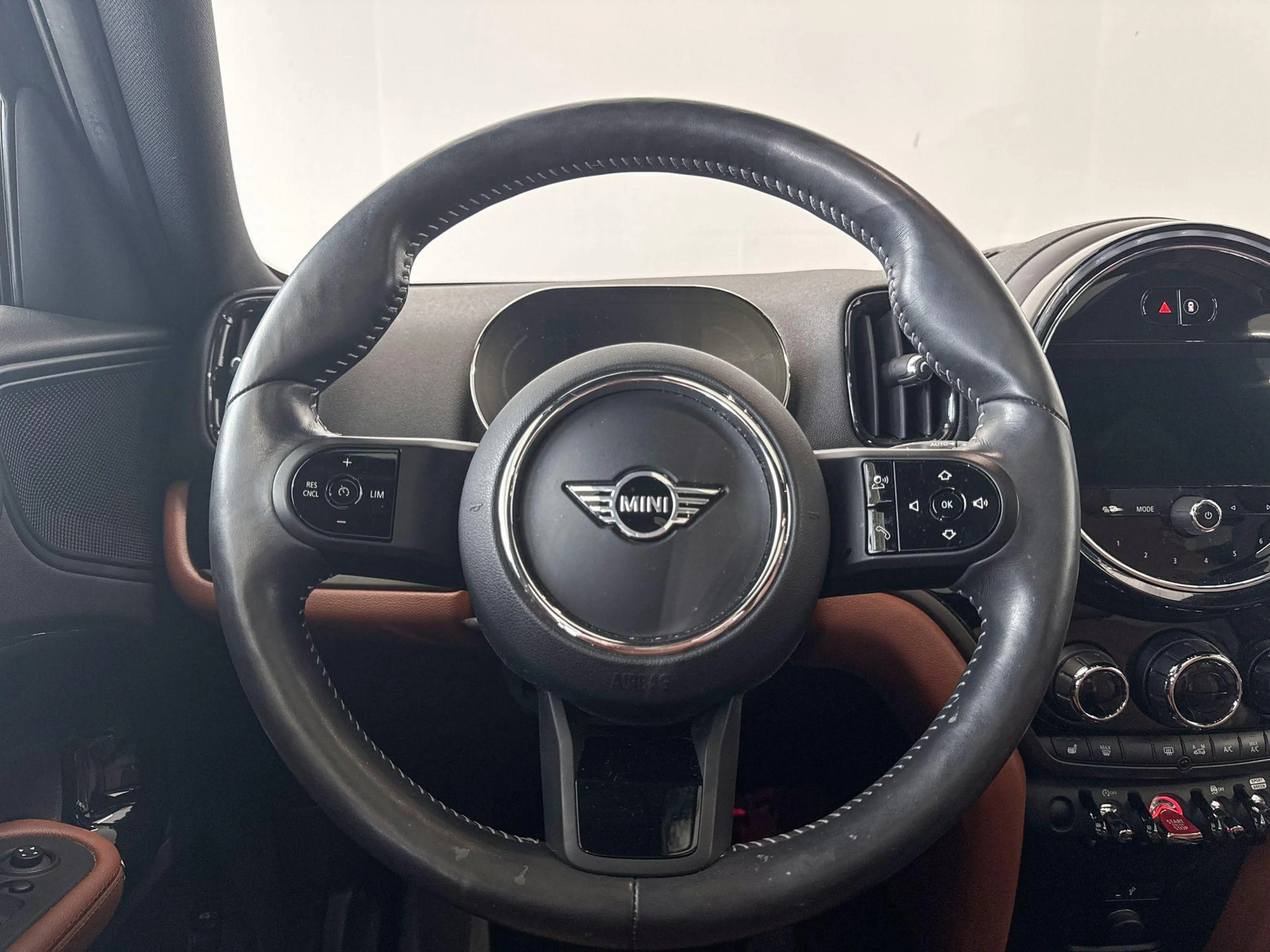 MINI Cooper Countryman Business Edition Classic Uitvoering — photo 12