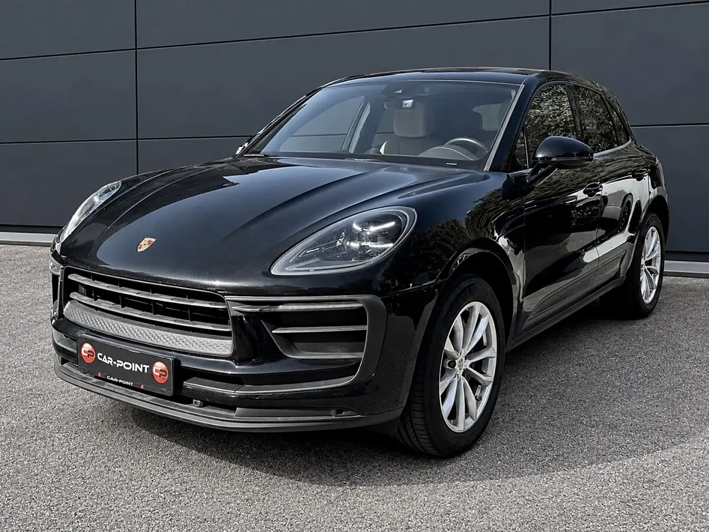 Porsche Macan III PDK Allrad Porsche-Historie Schwarz - 1