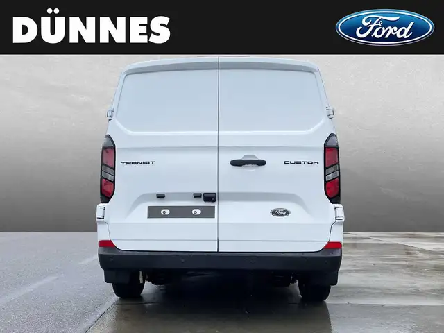 Ford Transit Custom view 11