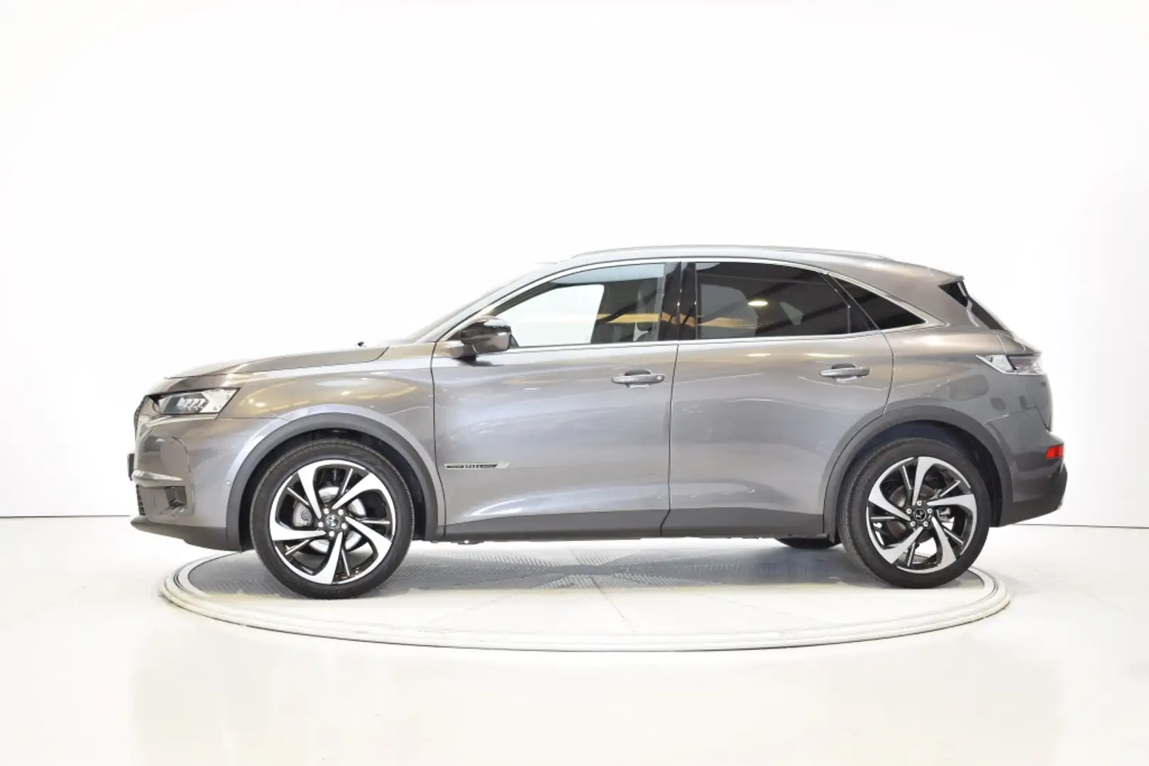DS Automobiles DS 7 Crossback 1.6 PT. Grand Chic Aut. 180 Gris - 2