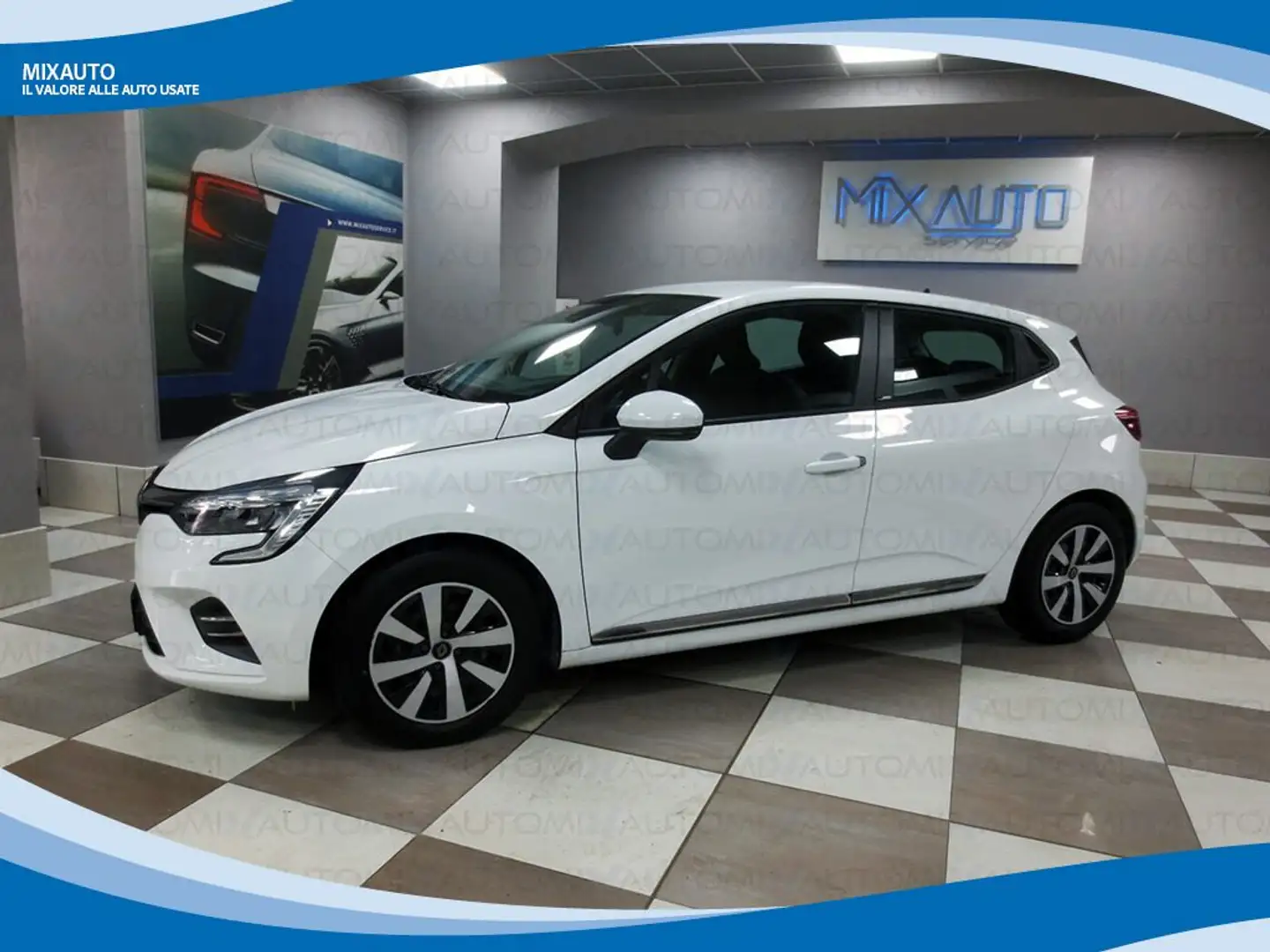 Renault Clio 1.6 eTech Hybrid 140cv Zen AUT EU6 Bianco - 1