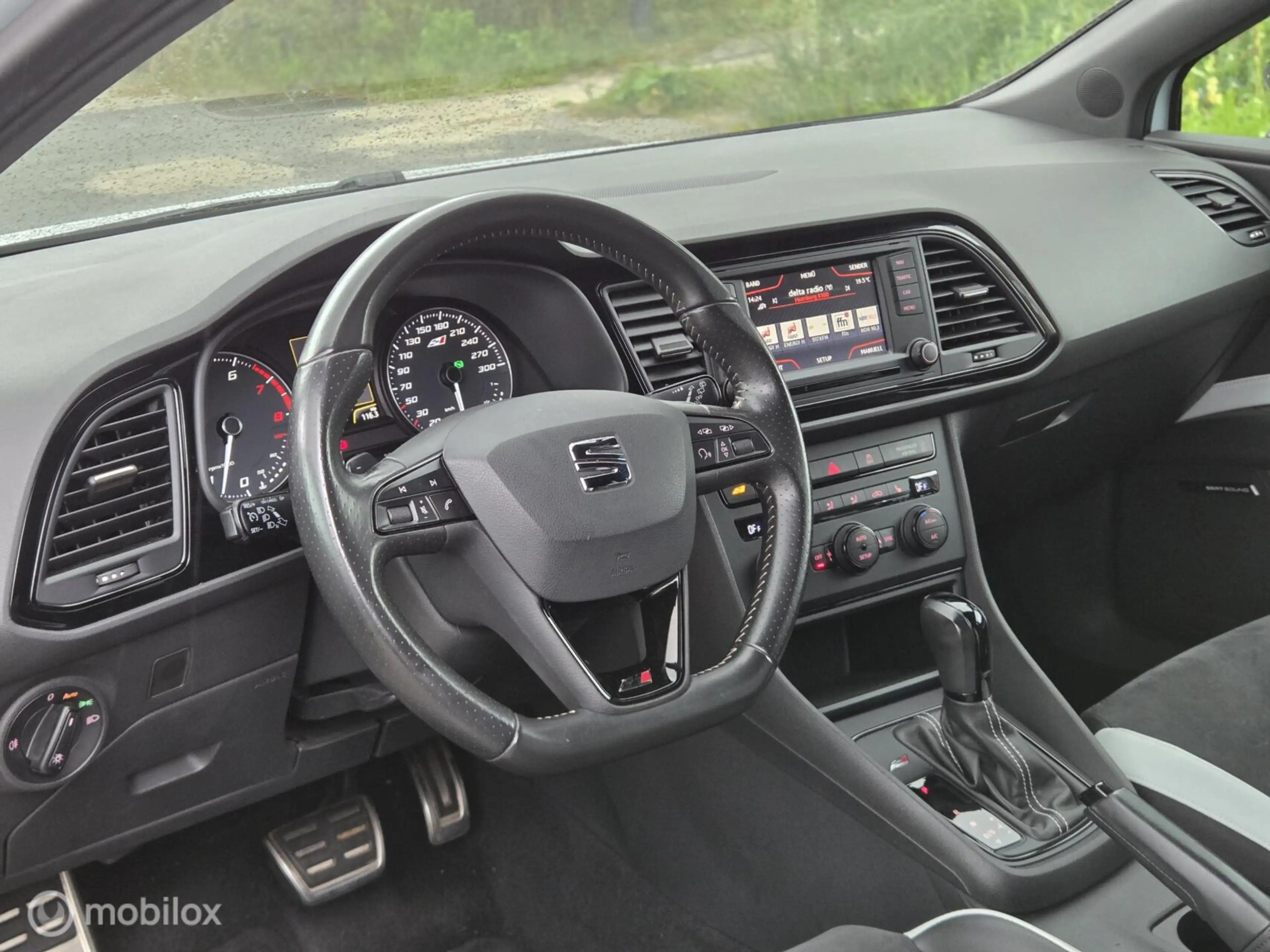 SEAT Leon SC 2.0 TSI Cupra 280 — photo 8