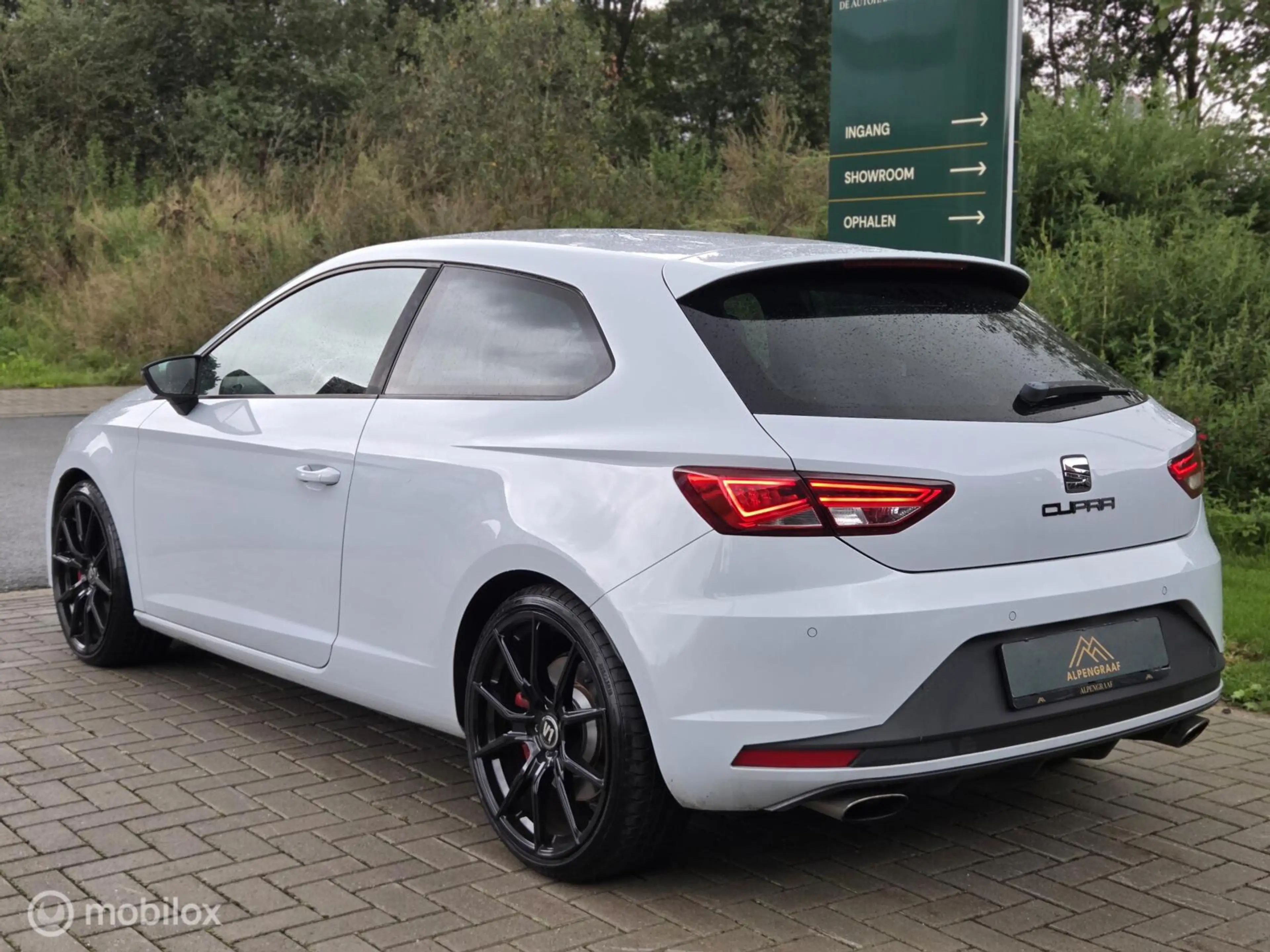 SEAT Leon SC 2.0 TSI Cupra 280 — photo 6