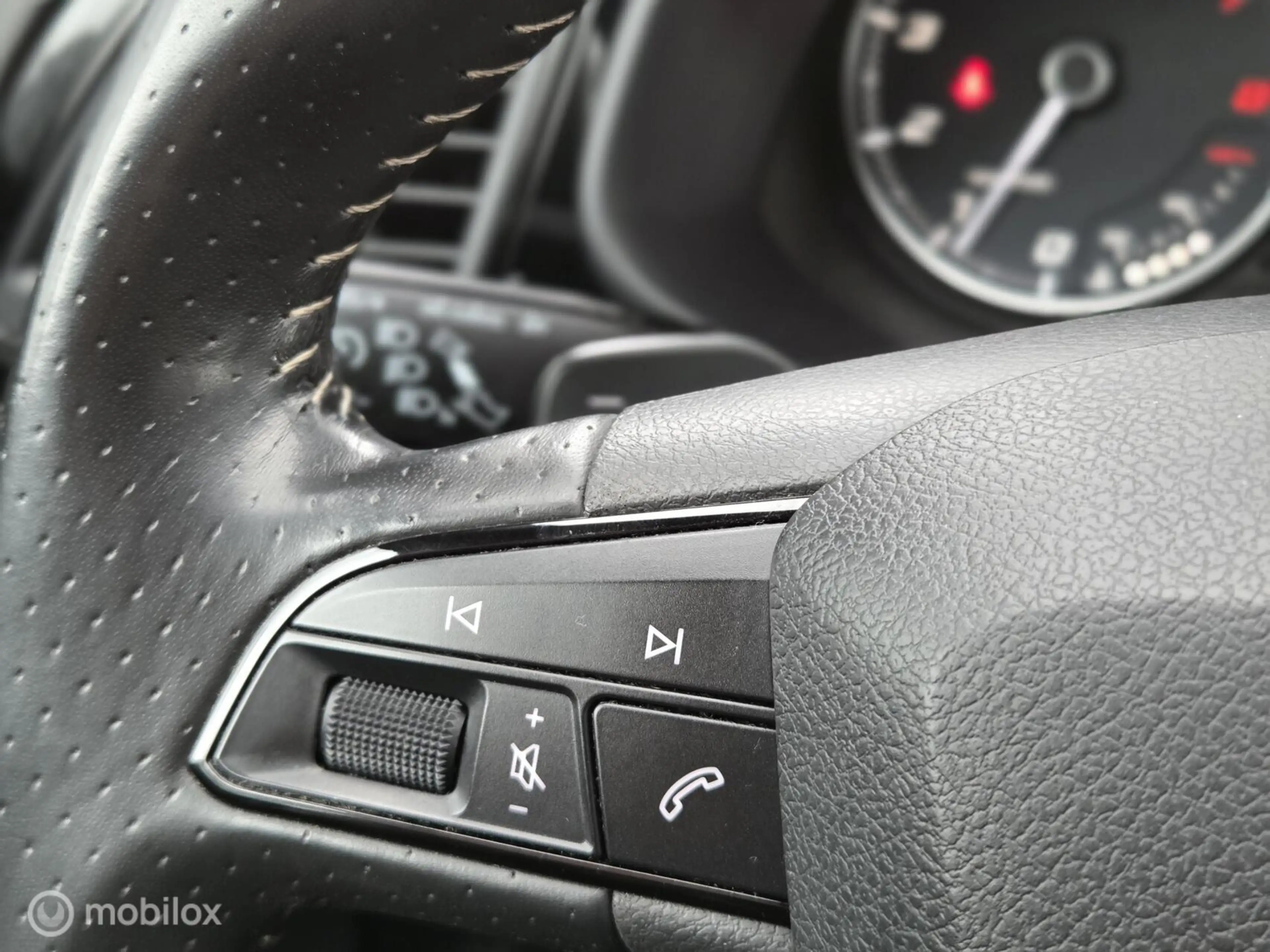 SEAT Leon SC 2.0 TSI Cupra 280 — photo 15