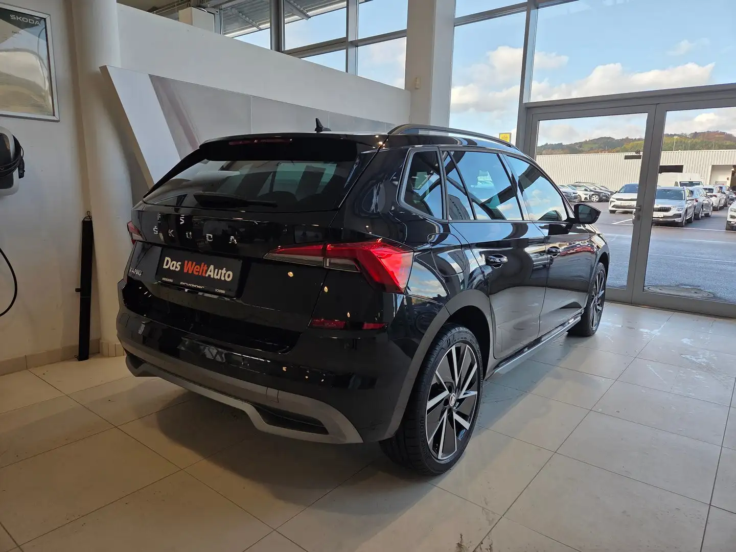 Skoda Kamiq Style TSI ACT Noir - 2