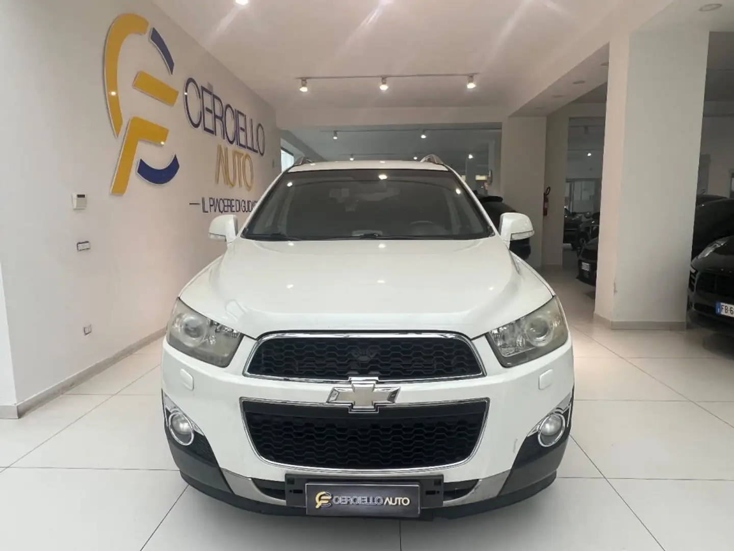 Chevrolet Captiva 2.2 VCDi 184CV aut. 4WD LTZ Grau - 1