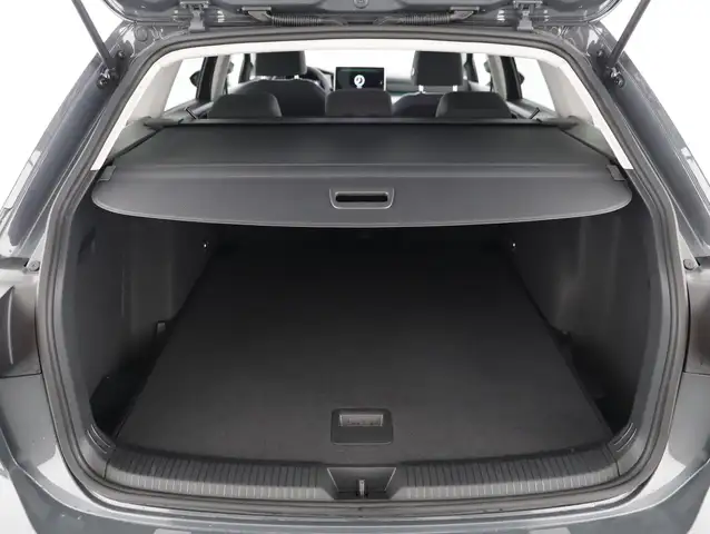 Volkswagen Golf view 7