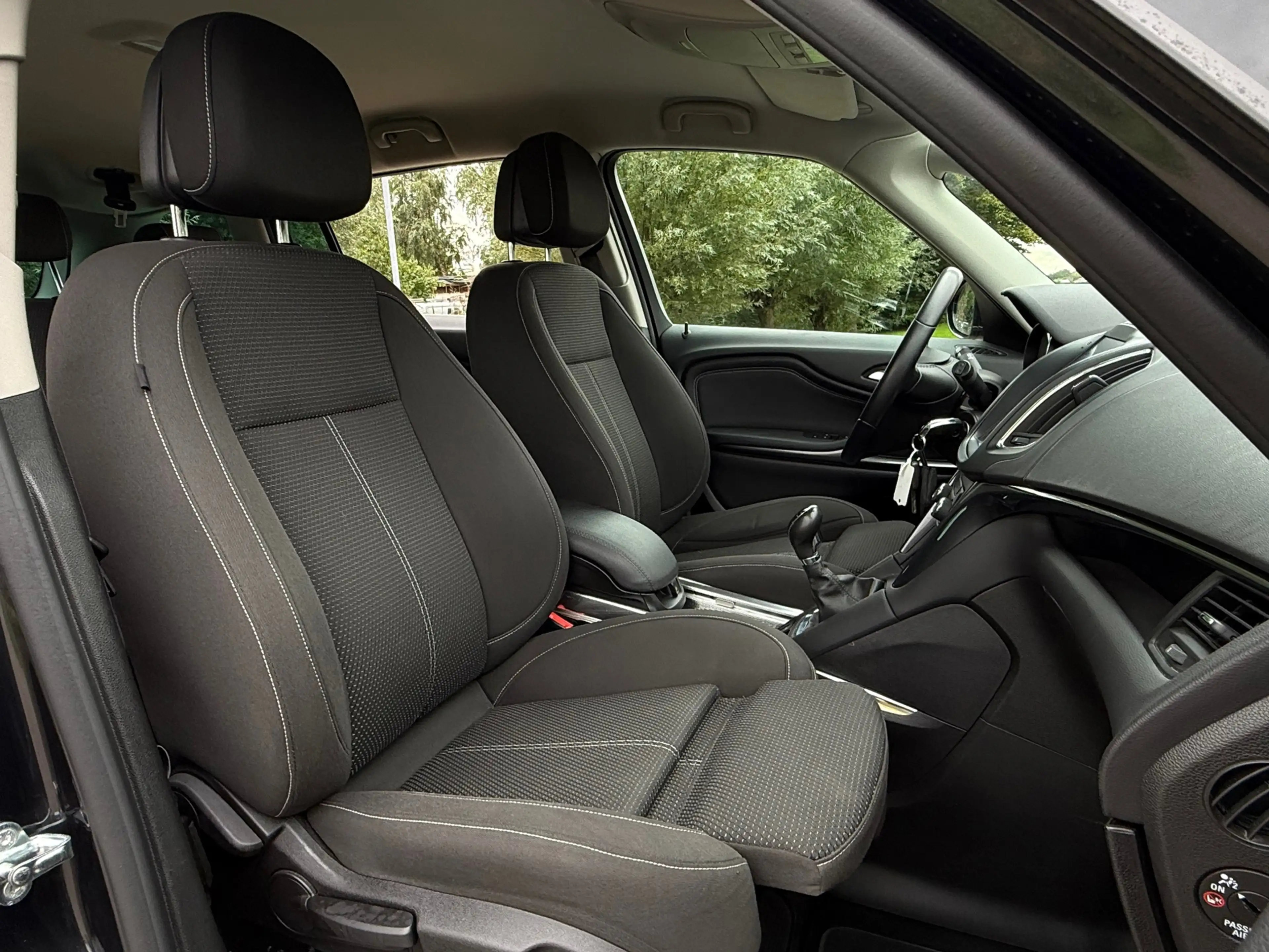 Opel Zafira Tourer 1.4 Cosmo / 7 Persoons / Camera / Dealer Onderhoud — photo 12