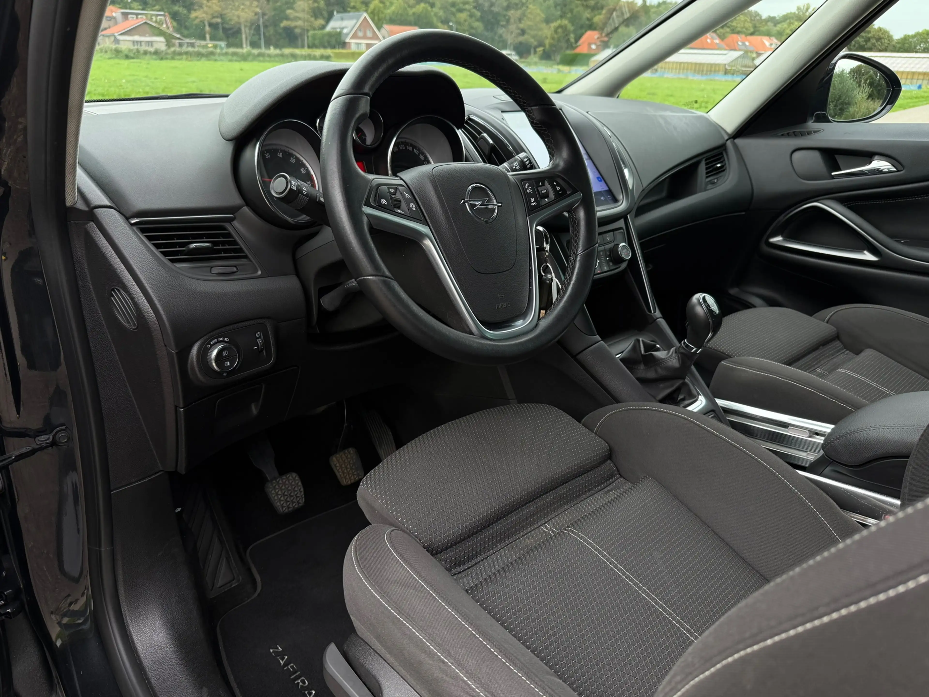 Opel Zafira Tourer 1.4 Cosmo / 7 Persoons / Camera / Dealer Onderhoud — photo 4
