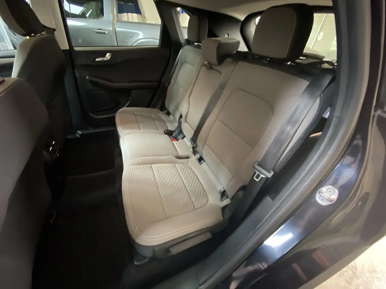 Ford Escape снимка Ford Escape