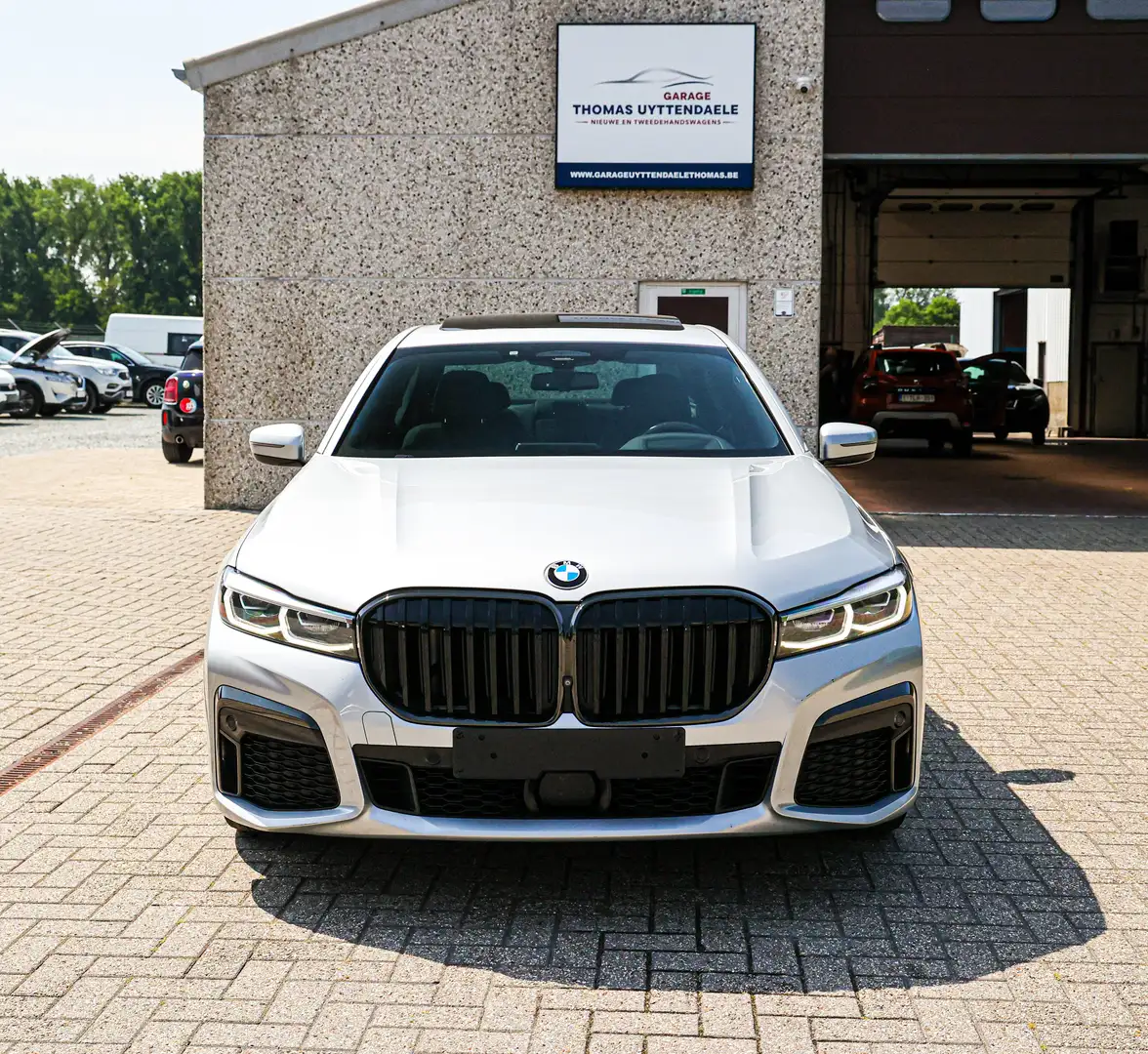 BMW 730 M-PAKKET*X-DRIVE*SCHUIFDAK*360°CAMERA*LEDER* Srebrny - 2