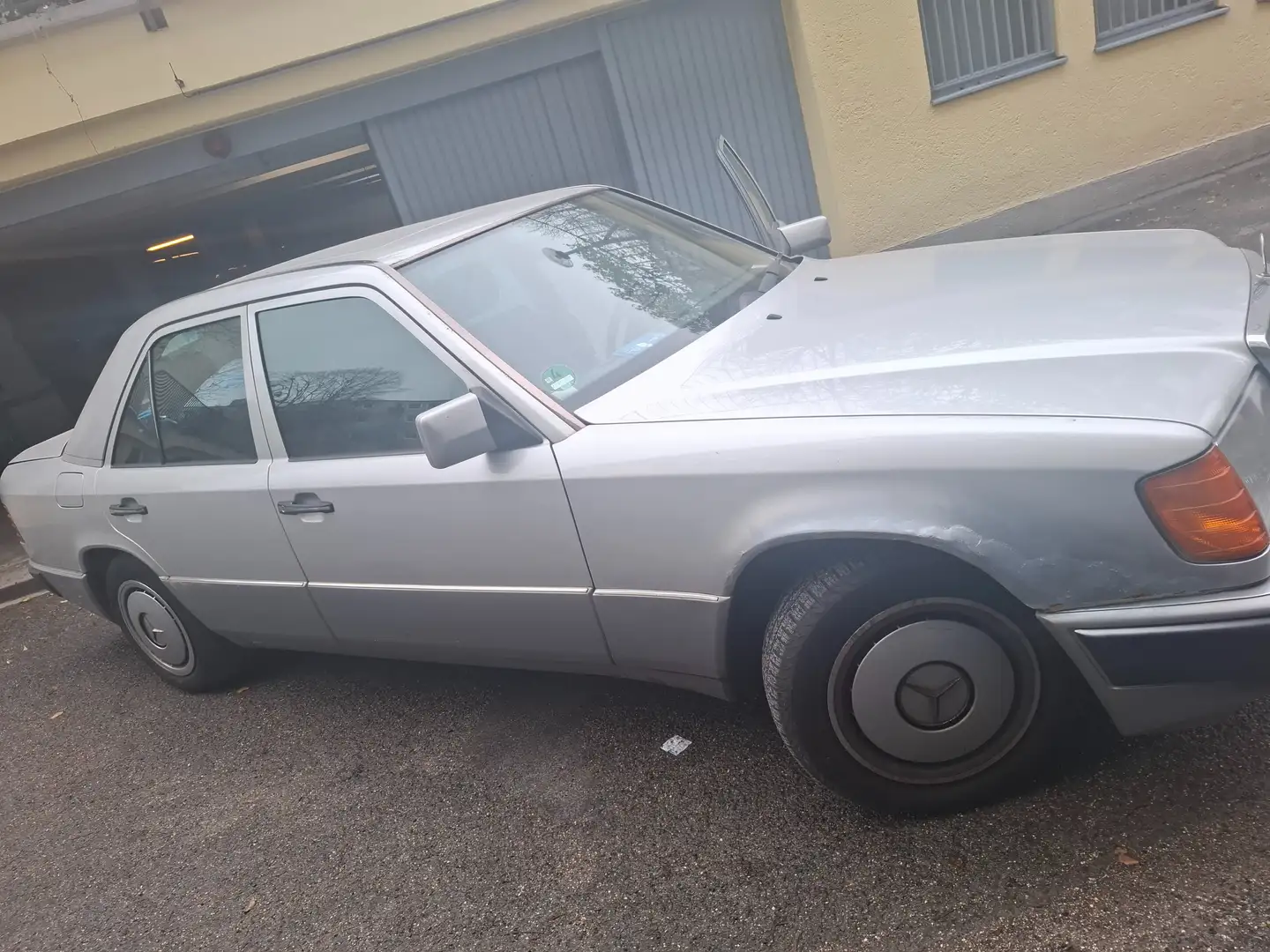 Mercedes-Benz 200 Zilver - 2