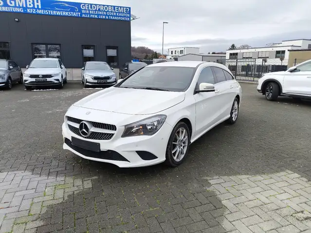 Mercedes-Benz CLA 180 KLIMA,NAVI,SITZHEIZUNG