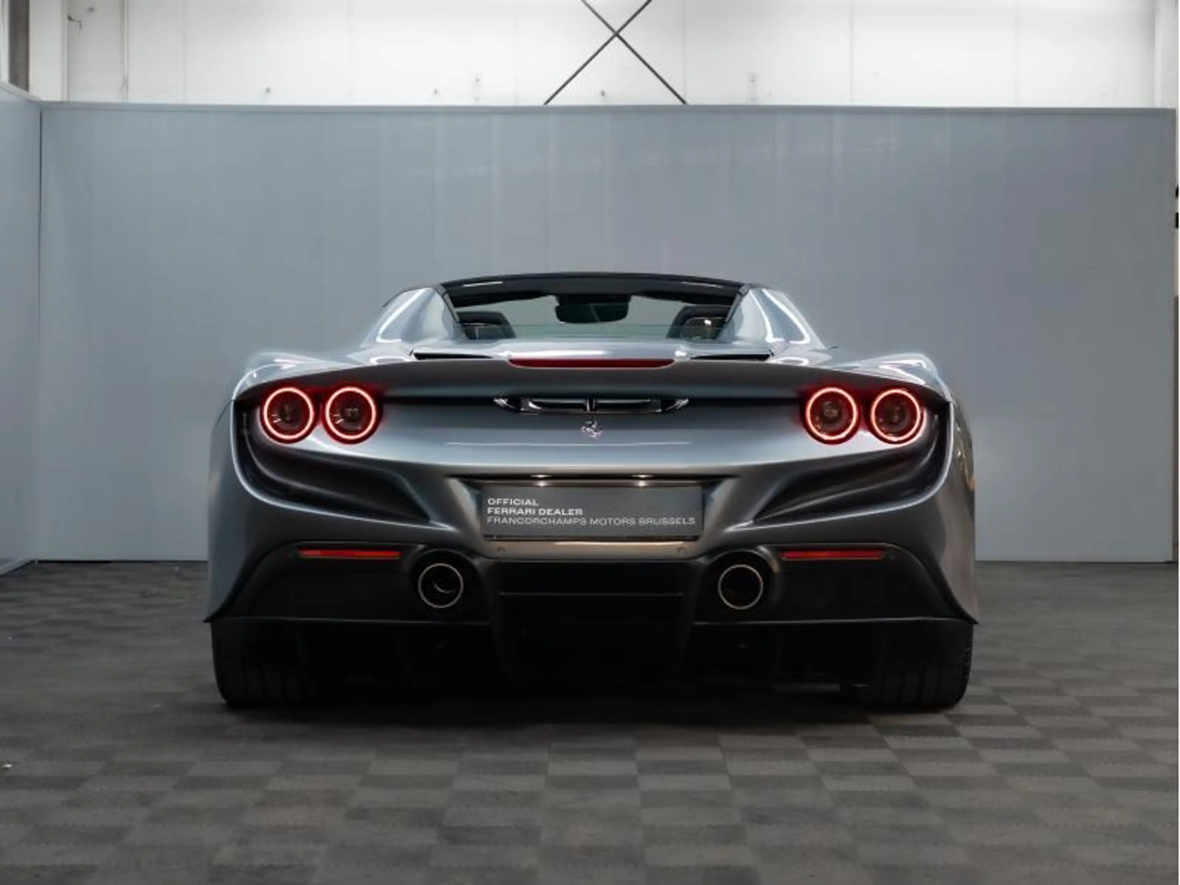 Ferrari F8 Spider 3.9l - 721 cv — photo 4