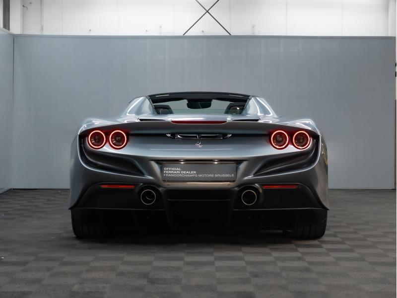 Ferrari F8 Spider 3.9l - 721 cv — photo 4
