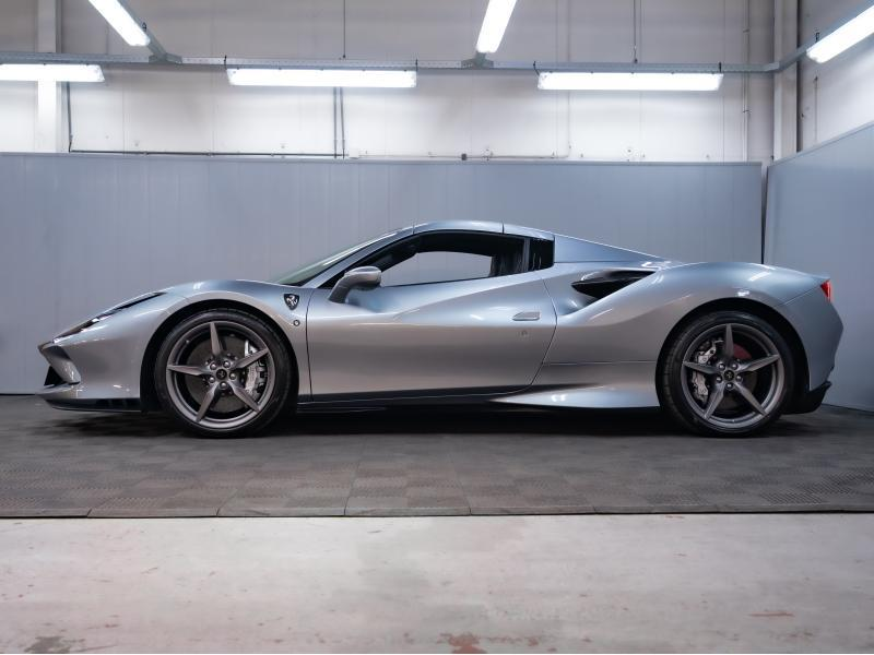 Ferrari F8 Spider 3.9l - 721 cv — photo 6