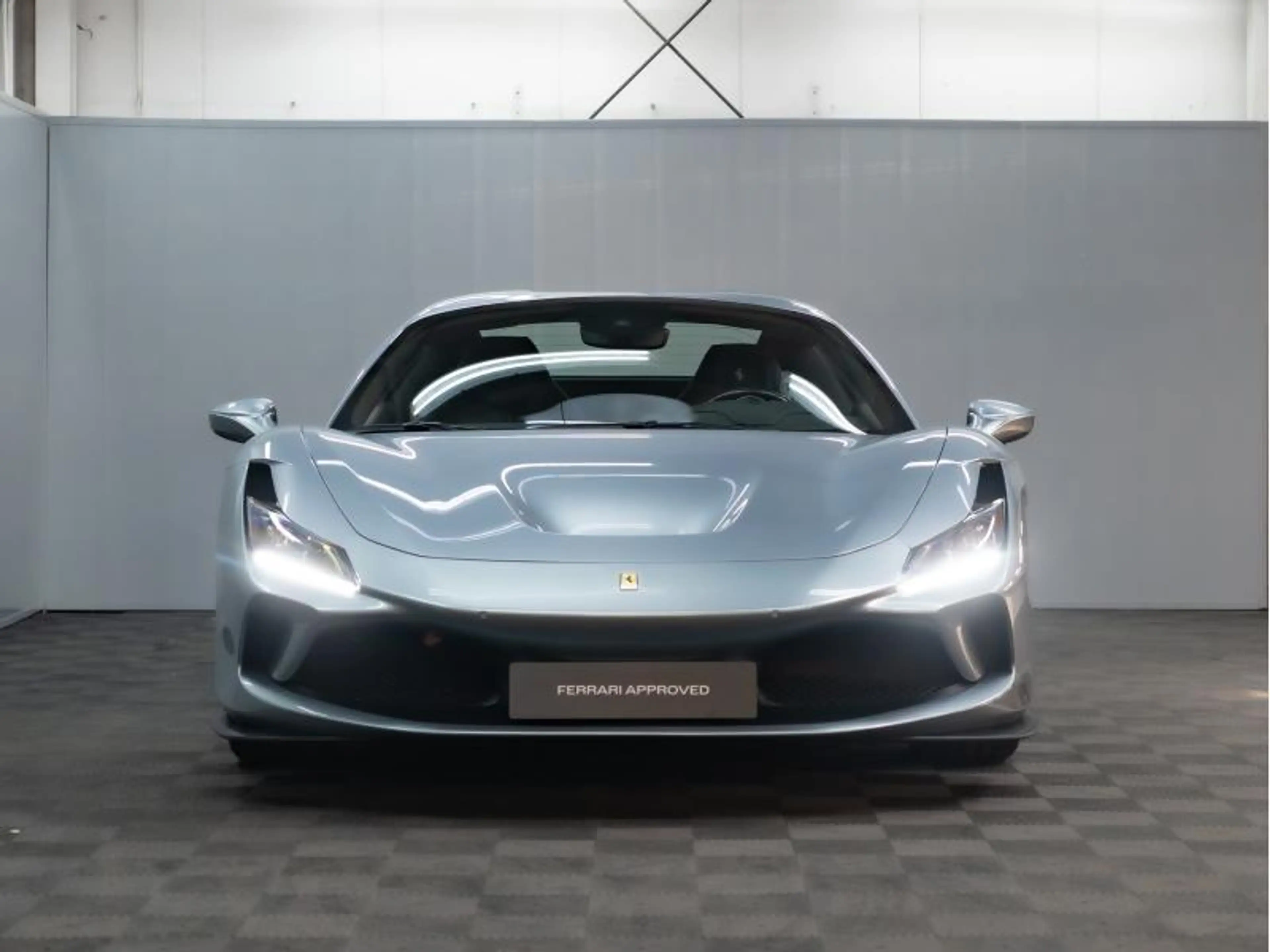 Ferrari F8 Spider 3.9l - 721 cv — photo 8