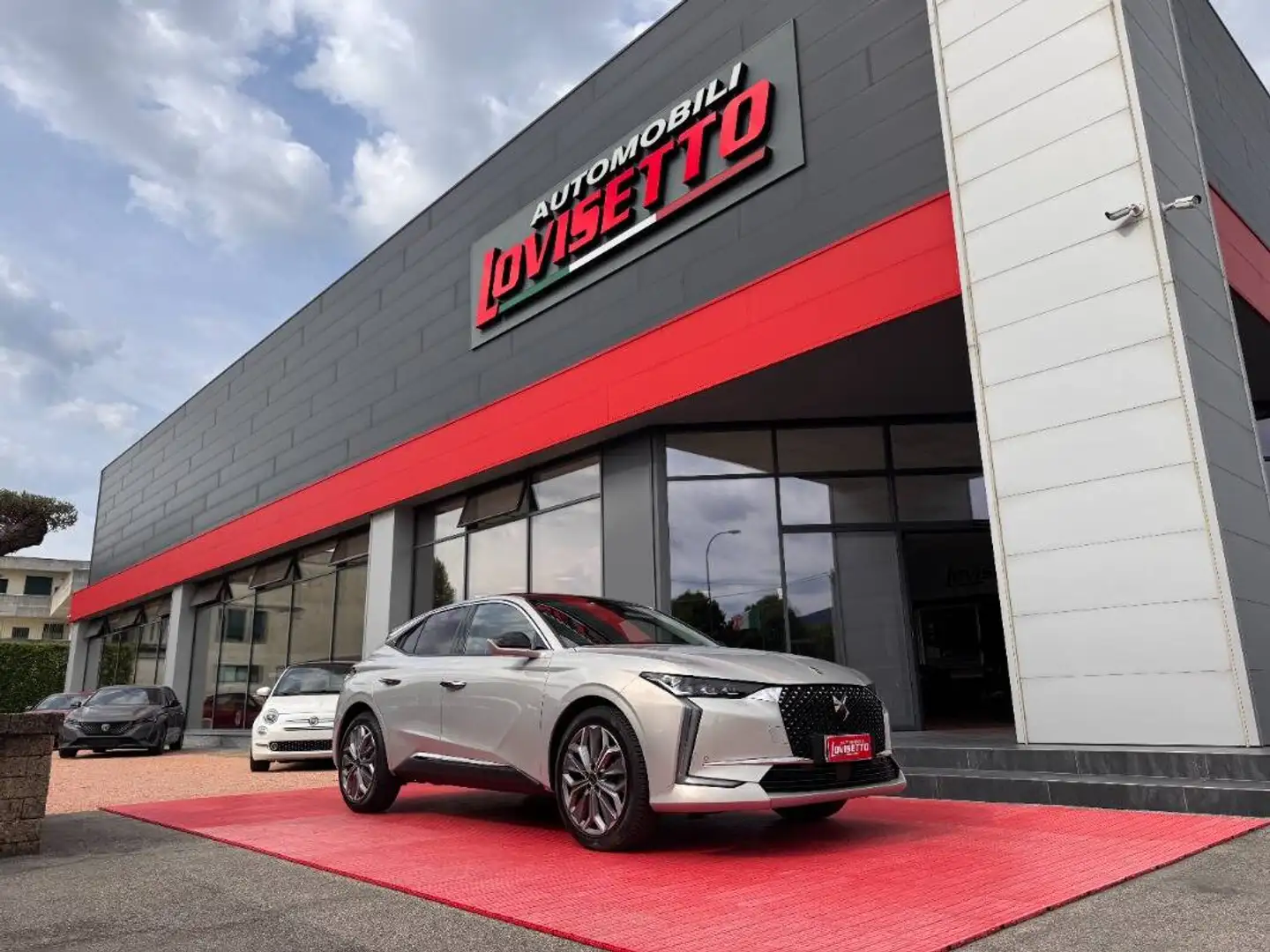 DS Automobiles DS 4 1.5 bluehdi Trocadero 130cv auto Bianco - 1