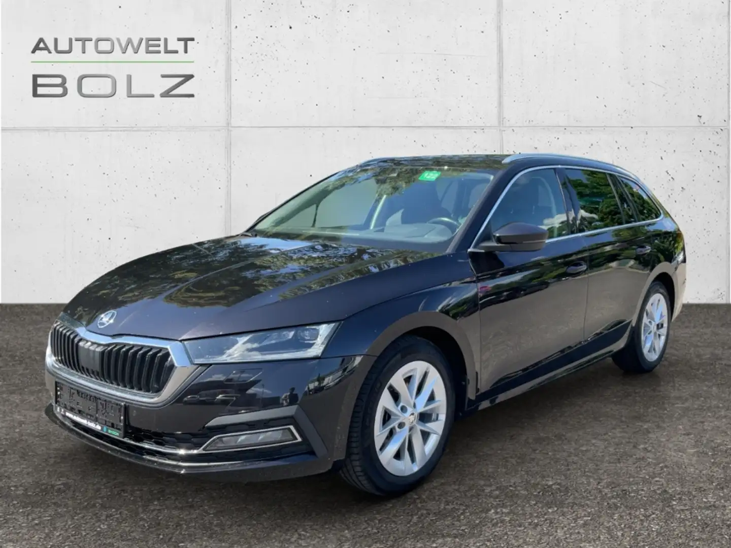 Skoda Octavia Combi First Edition 2.0 TDI HUD StandHZG Navi Kame Nero - 1